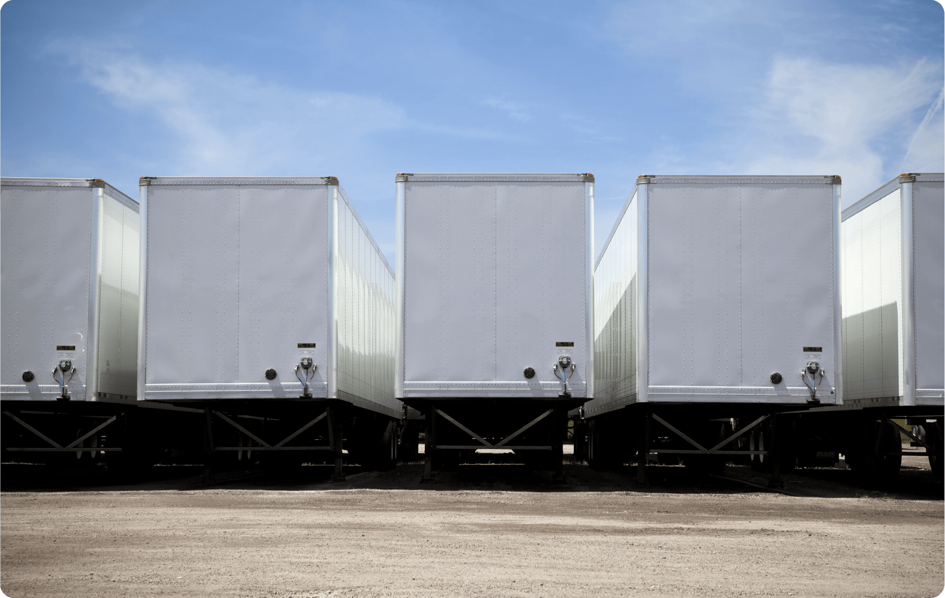 Estancia con abanicos de techo